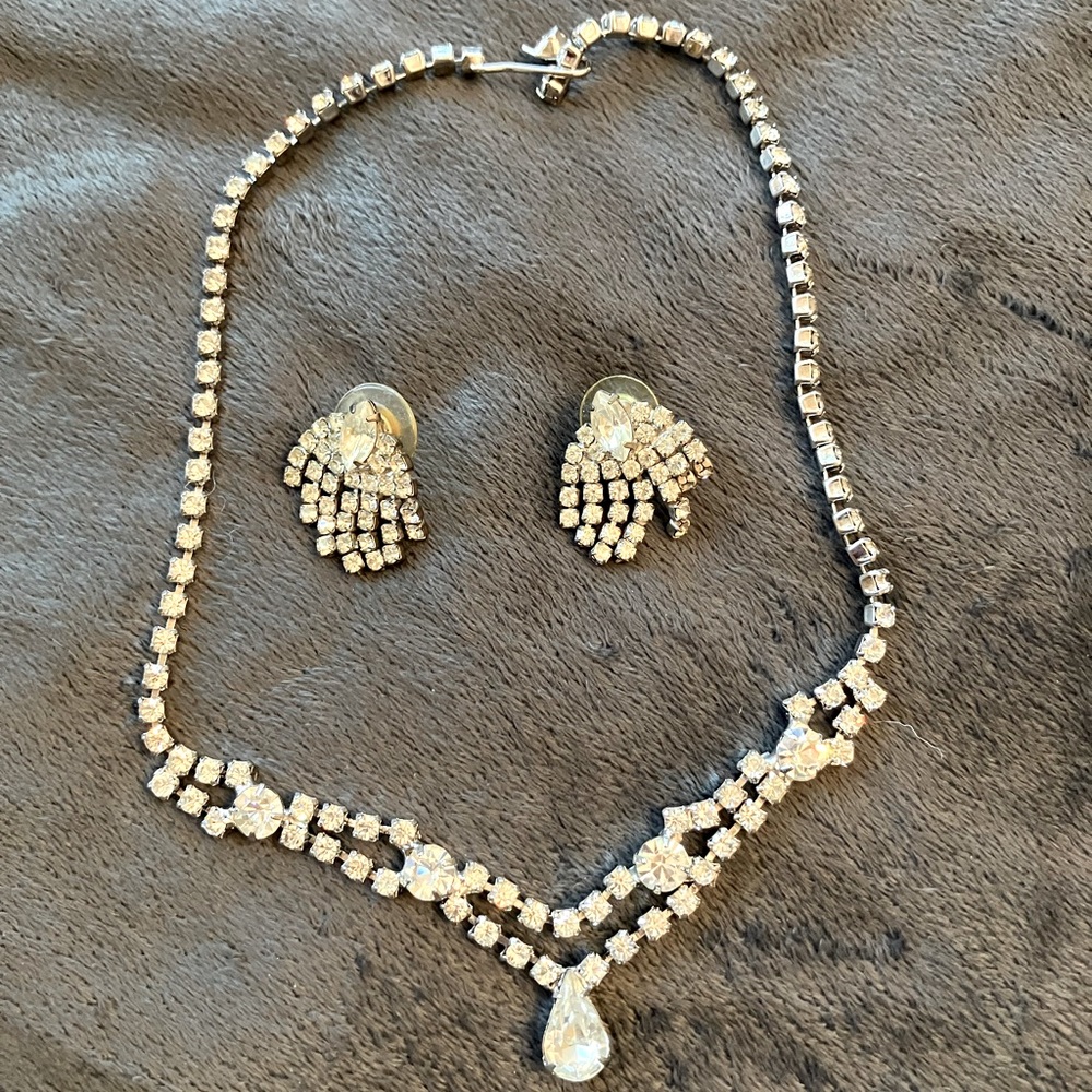 Vintage Rhinestone necklace and earrings
